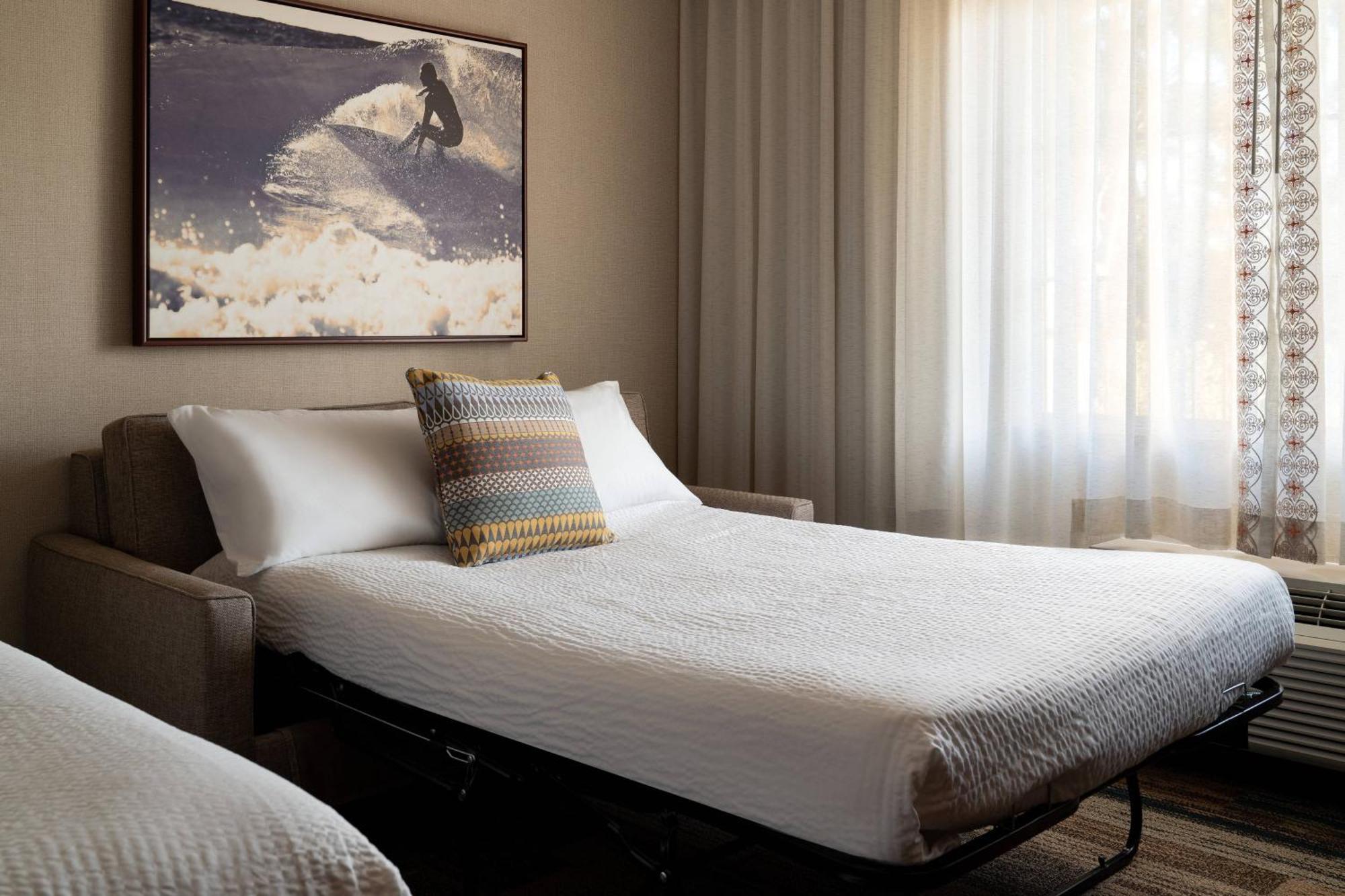 Hotel Courtyard By Marriott Santa Barbara Goleta Exterior foto